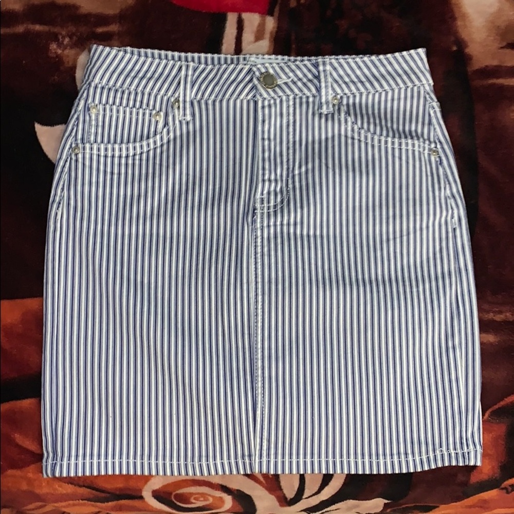 FRENZY Skirt